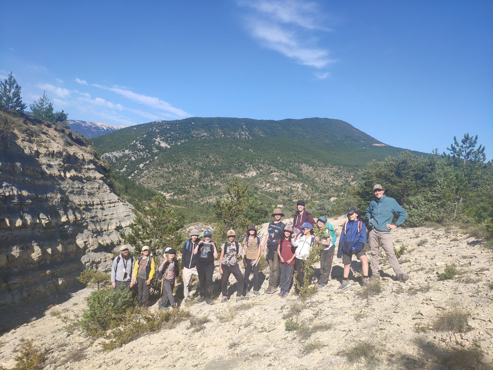 Groupe de participants lors d'un séjour terrain dans les Baronnies